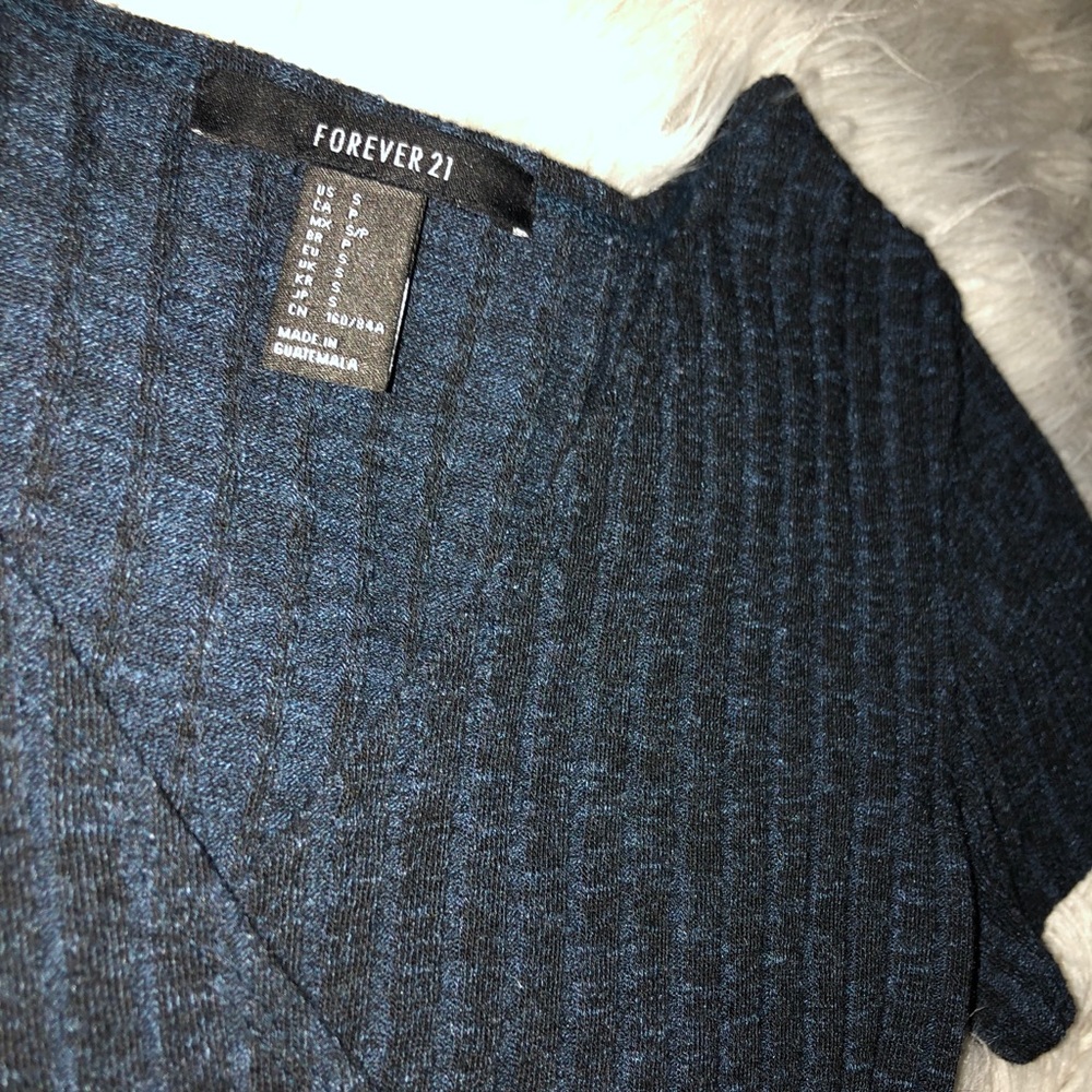 Wrap Crop Top - Picture 4 of 4